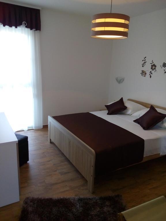 טרוגיר Villa Duje Old Town מראה חיצוני תמונה