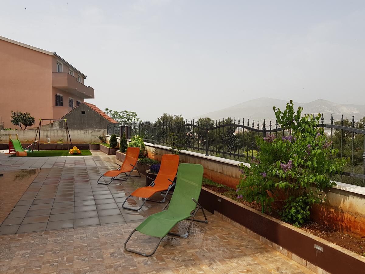 טרוגיר Villa Duje Old Town מראה חיצוני תמונה